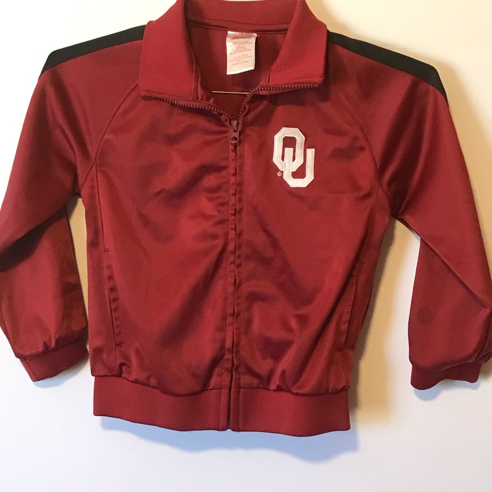 Oklahoma Kid Sports Boys Size 7 tracksuit Top